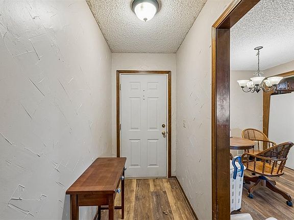 3rd image of 8805 NW 83rd St
