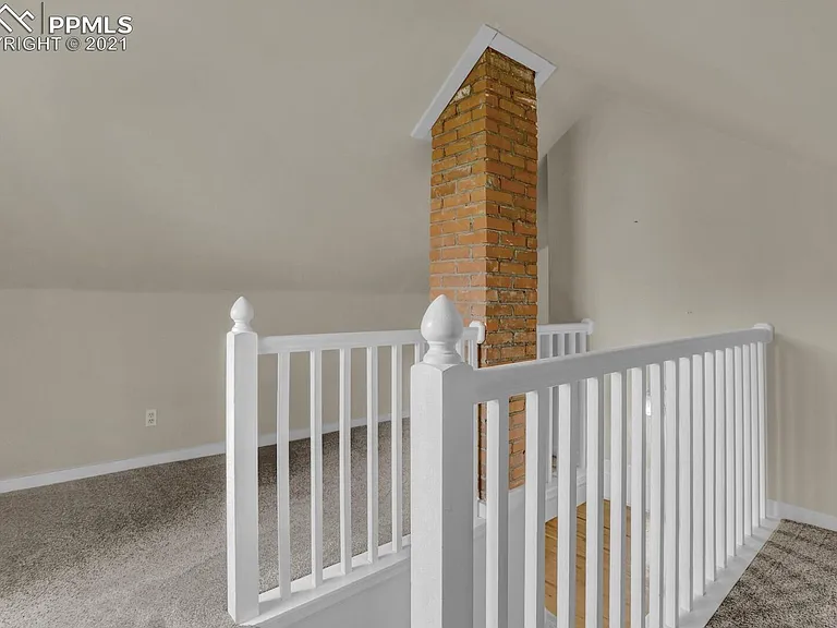 230 E San Miguel St — Photo 29
