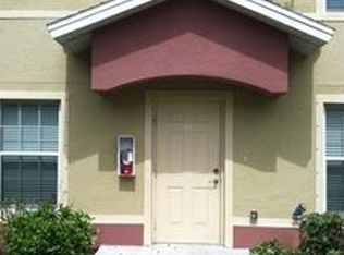 9072 Gervais Cir APT 301, Naples, FL 34120