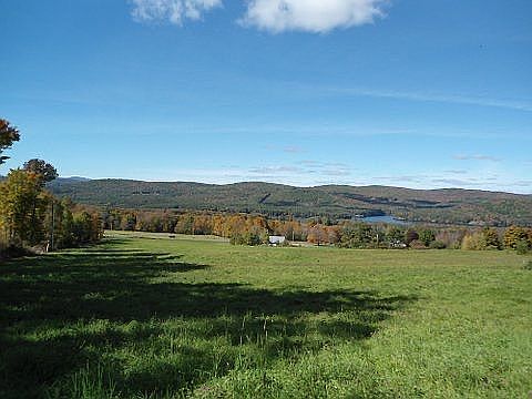 4th image of 72 Hilltop Rd