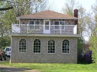 4998 Snow Rd, Parma, OH 44134