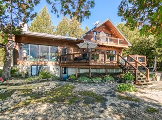 125 Lakeshore Rd, Tehkummah, ON P0P2C0