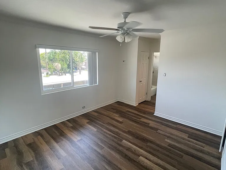 Villas at Downey — Photo 14