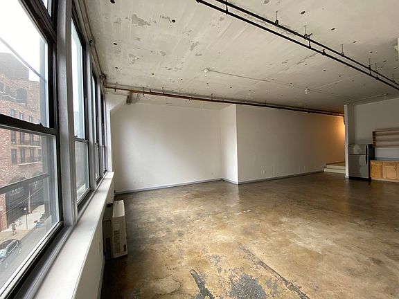 3rd image of 230 Wythe Ave #306