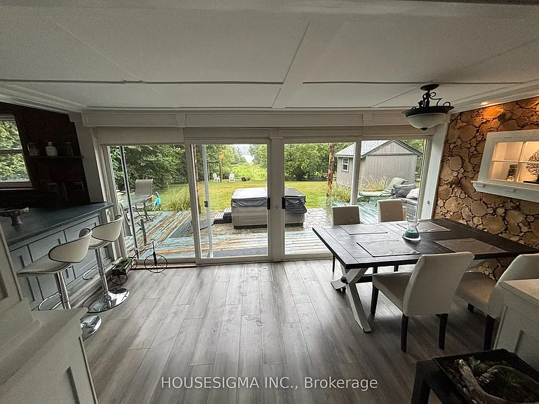 21063 Riverview Dr — Photo 12