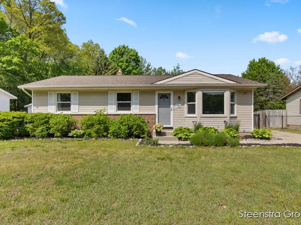 4787 Valleyridge Ave SW, Wyoming, MI 49519