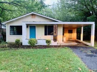 1616 Davis St, Conway, AR 72032