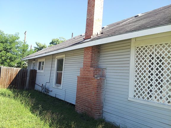 2nd image of 502 E Doddridge Ave