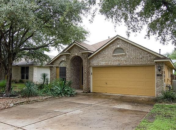 3rd image of 1106 Strickland Dr