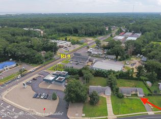 15 Central Pkwy, Bayville, NJ 08721