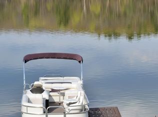 3743 Cottage Reserve Rd NE, Solon, IA 52333