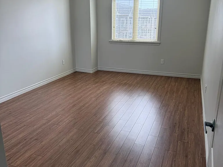 190 Carson Dr — Photo 4