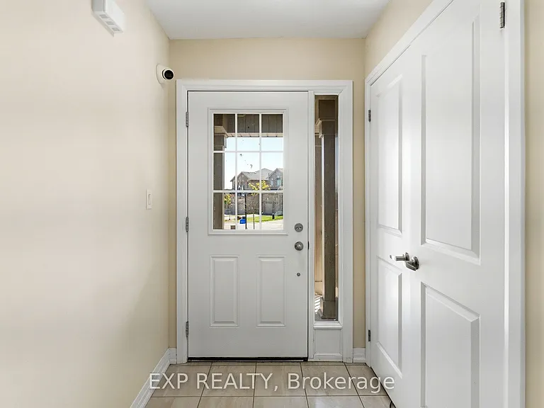 10 Burrows Ct — Photo 5