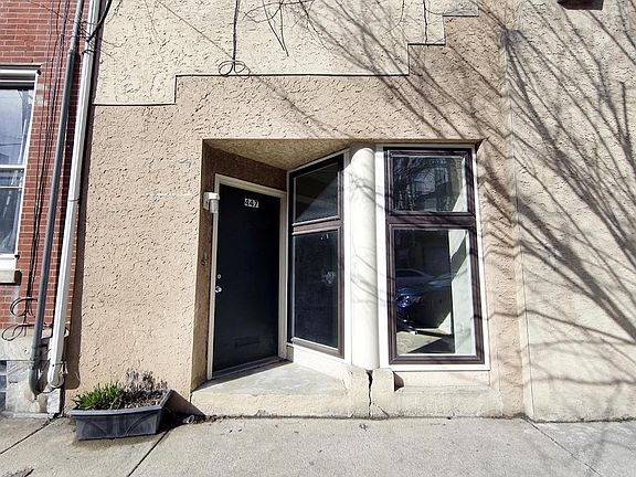 2nd image of 447 Fairmount Ave #A