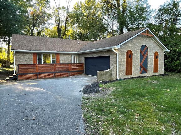 2nd image of 5522 Kessler Boulevard North Dr