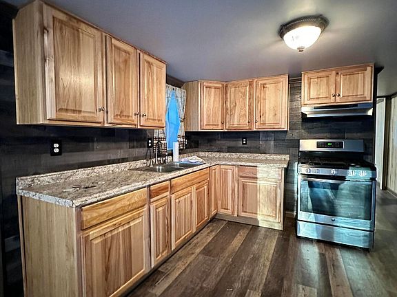 3rd image of 6196 W Janbar Dr