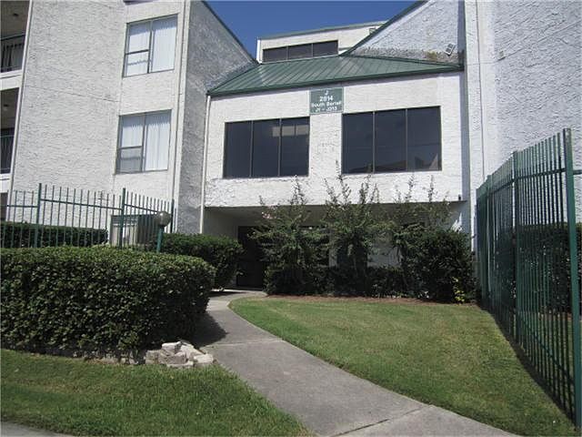 1st image of 2814 S Bartell Dr APT 21