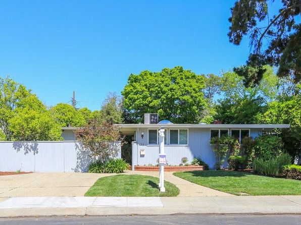 37 Roosevelt Cir