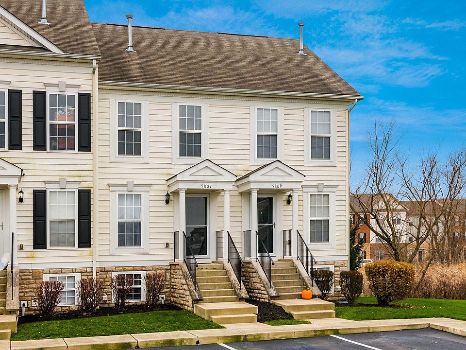 1st image of 5807 Bridgehampton Dr #69-580