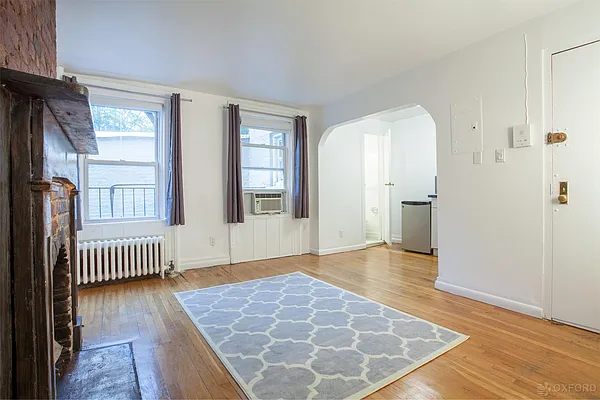 Sold by Oxford Property Group | media 13