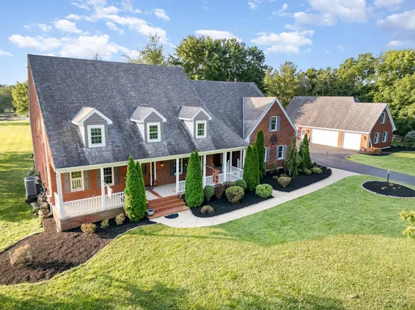 1209 Red Roan Ln, Loveland, OH 45140