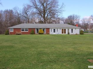 927 W Oakview Dr, Peoria, IL 61615