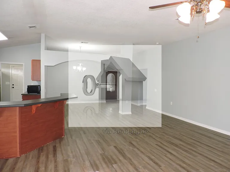 2310 Tall Oak Dr — Photo 7