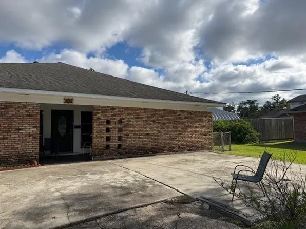 105 Mu St, Belle Chasse, LA 70037