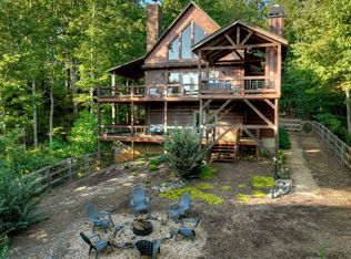 227 Deer Hunter Trl, Blue Ridge, GA 30513