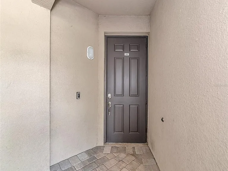 17520 Gawthrop Dr #108 — Photo 26