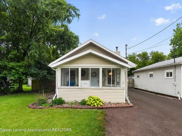 2826 Cynwood St, Lansing, MI 48906