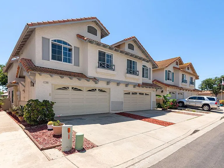 1768 Promenade Cir — Photo 37