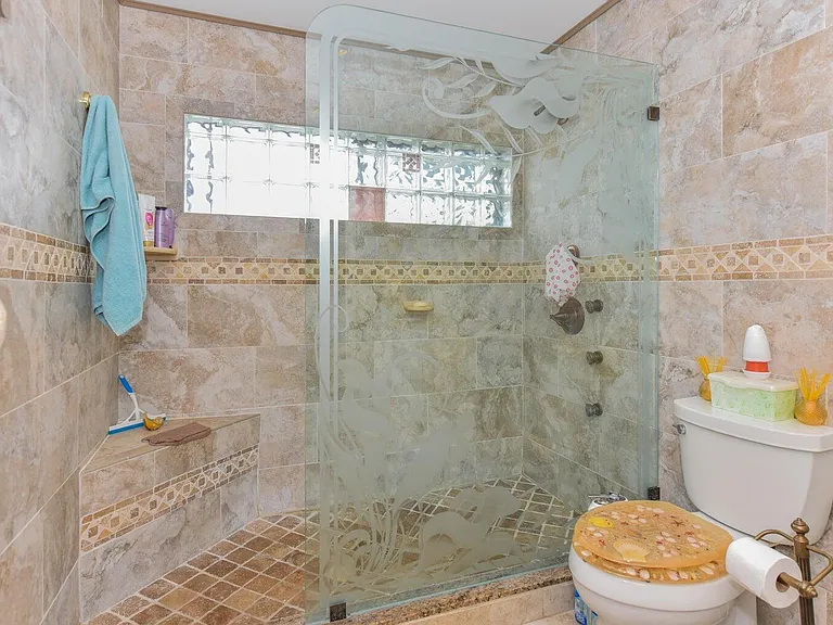 5518 Ainsley Ct — Photo 24