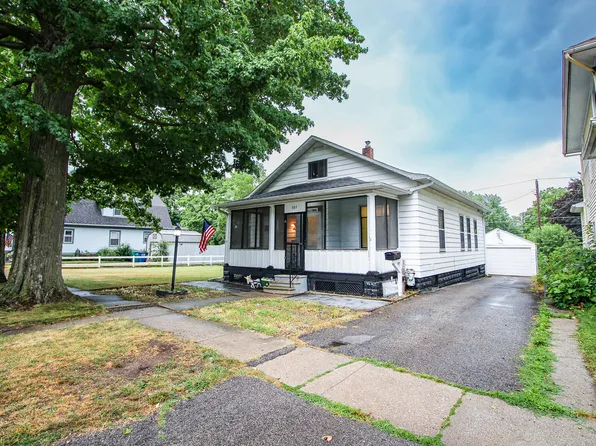 505 C St, La Porte, IN 46350