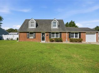 409 Elmont Rd, Virginia Beach, VA 23452