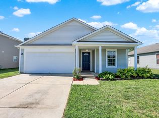 713 Loon Ln, Greenwood, IN 46143