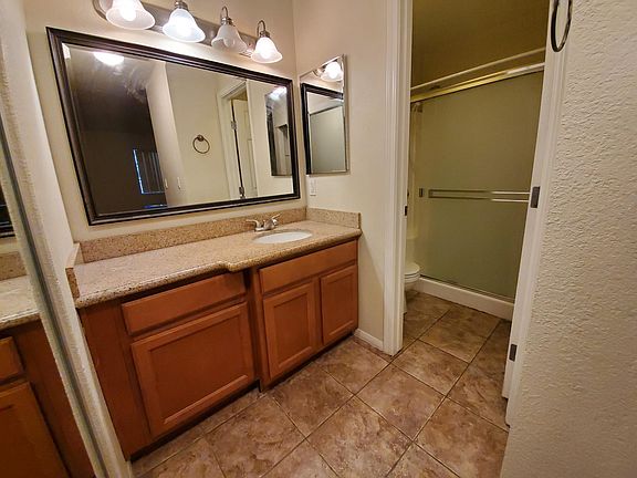 3rd image of 3715 Tallyho Dr APT 21