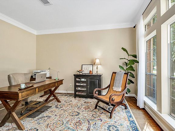 4th image of 22846 Rachels Manor Dr
