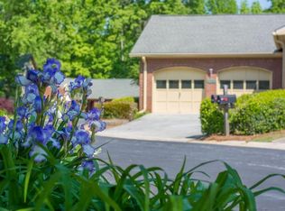 6305 Deerings Holw, Peachtree Corners, GA 30092