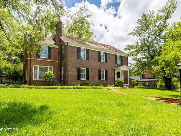 3800 Glenfield Dr, Knoxville, TN 37919