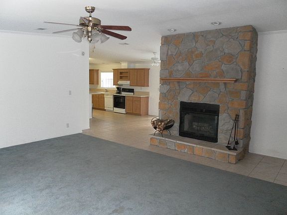 3rd image of 16406 Coastal Plain Dr