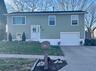 1306 13th Ave, Kearney, NE 68845