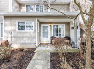 9 Tory Ct, Bedminster, NJ 07921