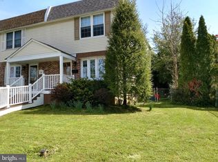 17 Amosland Rd, Morton, PA 19070