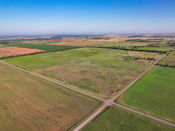 12371 N 1940th Rd, Carter, OK 73627