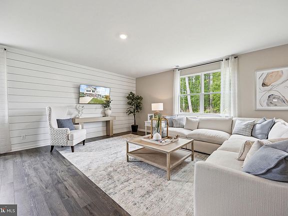 4th image of 6 Avonwoods Ct