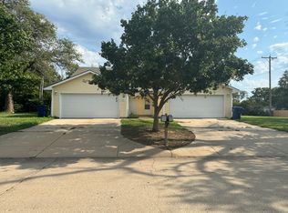2806 W Elm St, Wichita, KS 67203