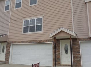 2220 Thompson Dr, Junction City, KS 66441