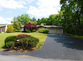 1231 Van Buren Ave, Altoona, PA 16602