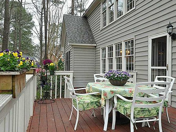 4th image of 721 Elm Forest Ct